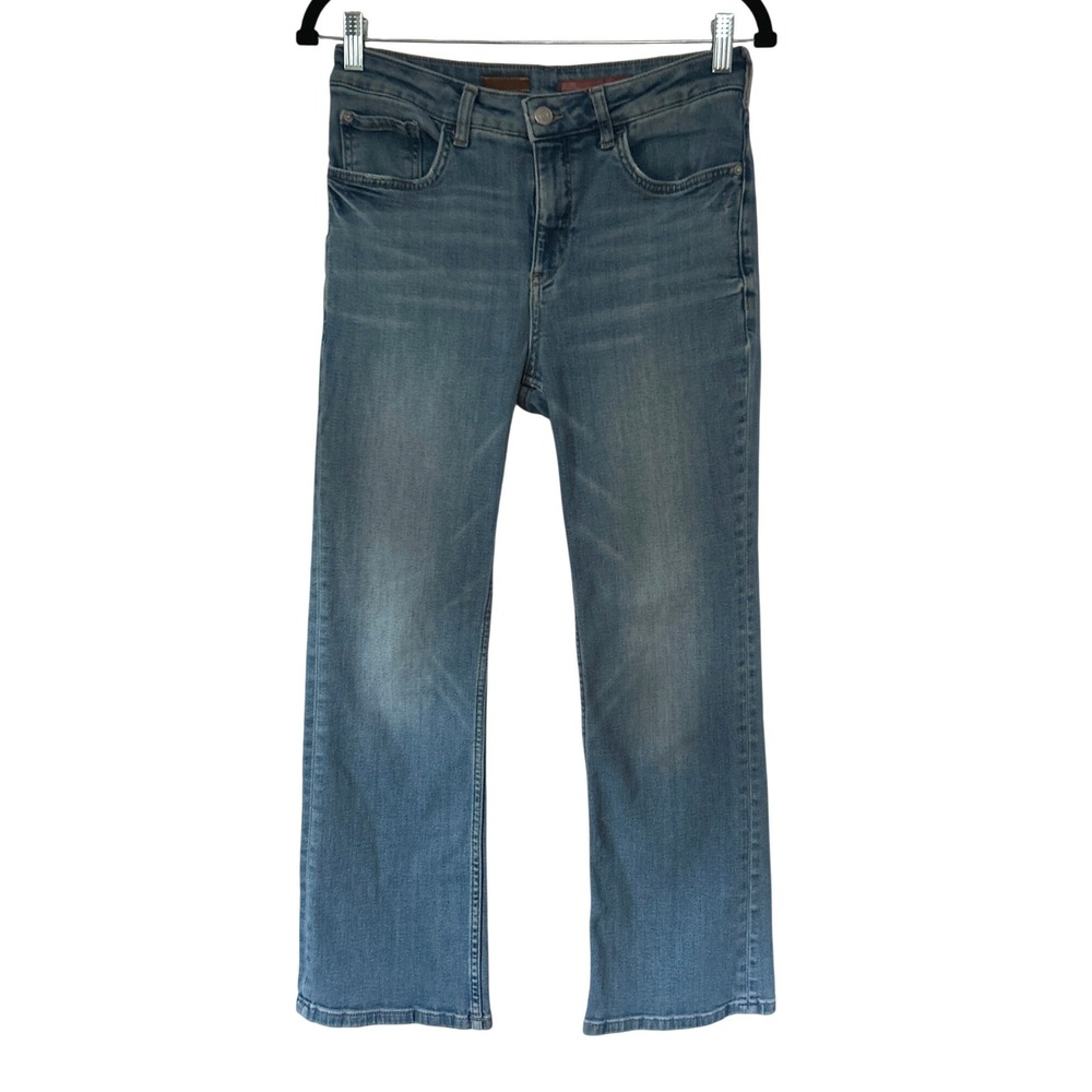 Anthropologie Pilcro The Yaya Kick Flare Crop Jeans 28 Light Wash Stretch Denim